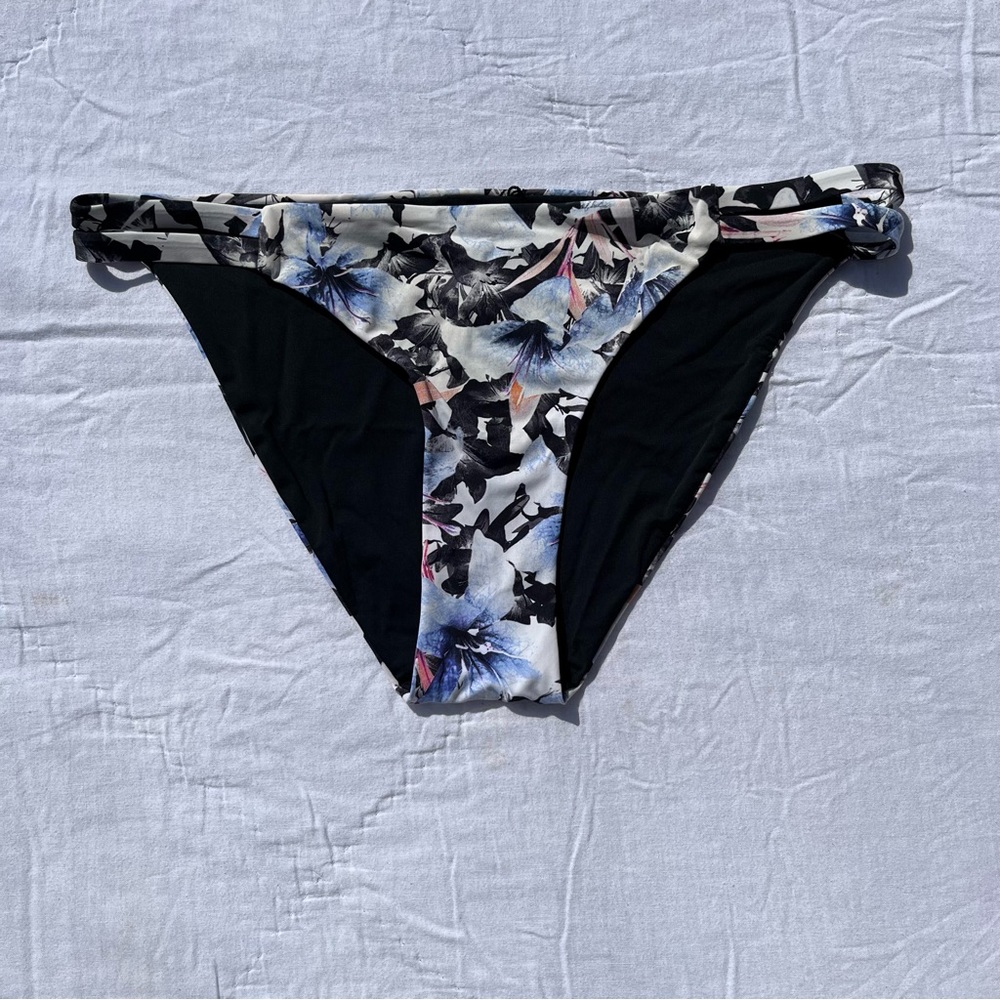 TiniBikini tropical floral print bikini bottoms